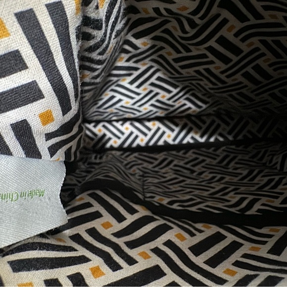 Black Vera Bradley purse - Picture 7 of 10